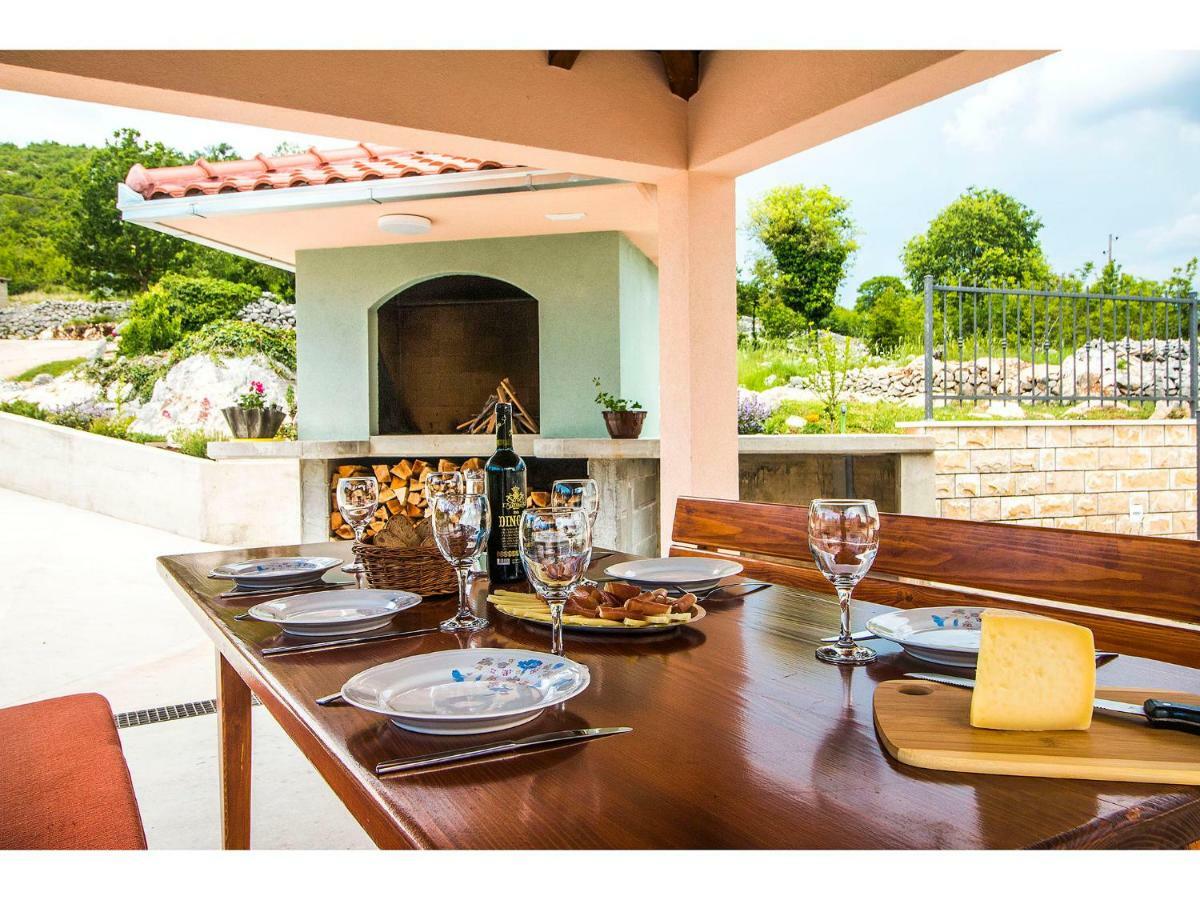 אומיס Villa Katja מראה חיצוני תמונה